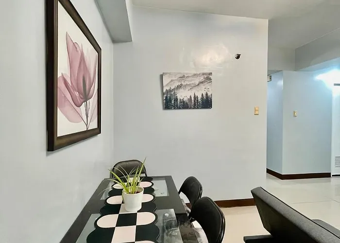 1br Luxe Bgc Venice Grand Canal Staycation Apartment