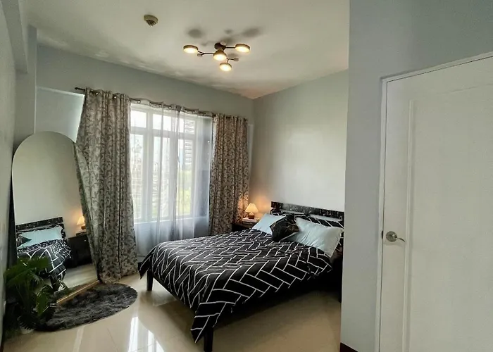 1br Luxe Bgc Venice Grand Canal Staycation